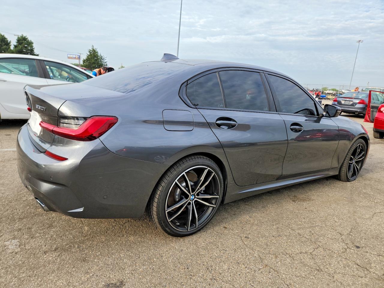 2019 BMW 330XI — снимка 3