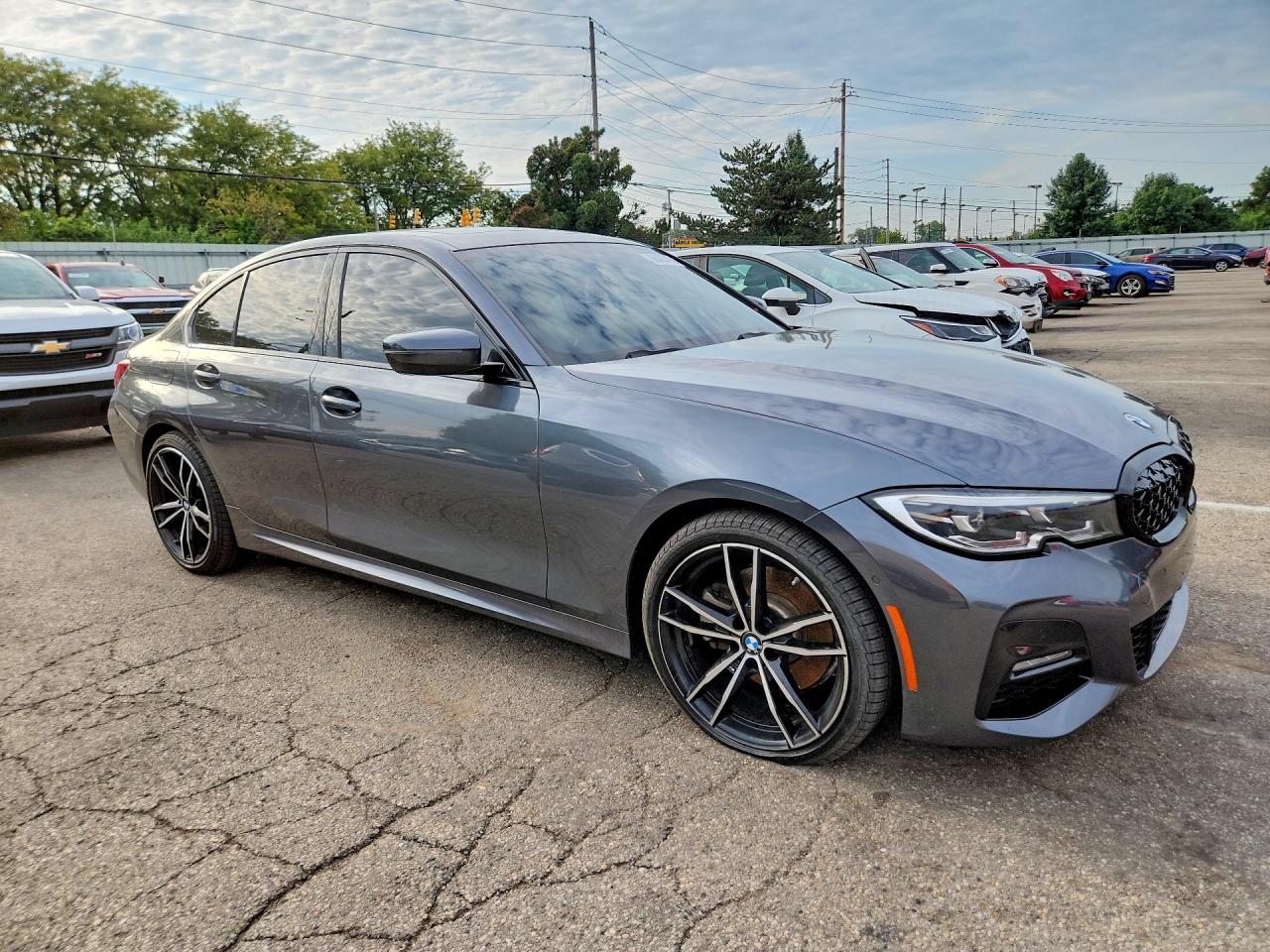 2019 BMW 330XI — снимка 4