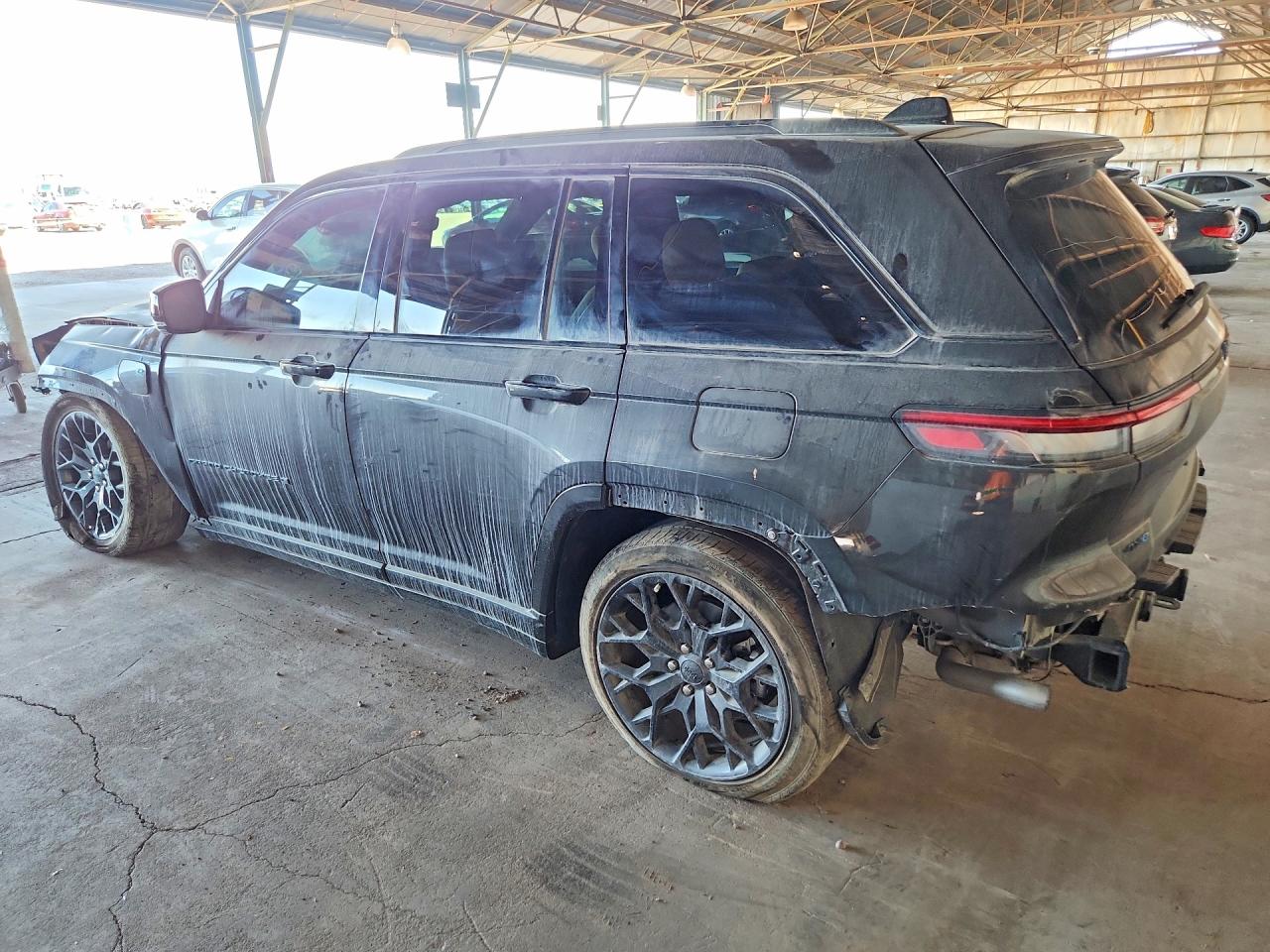 2024 JEEP GRAND CHEROKEE SUMMIT 4XE — снимка 2