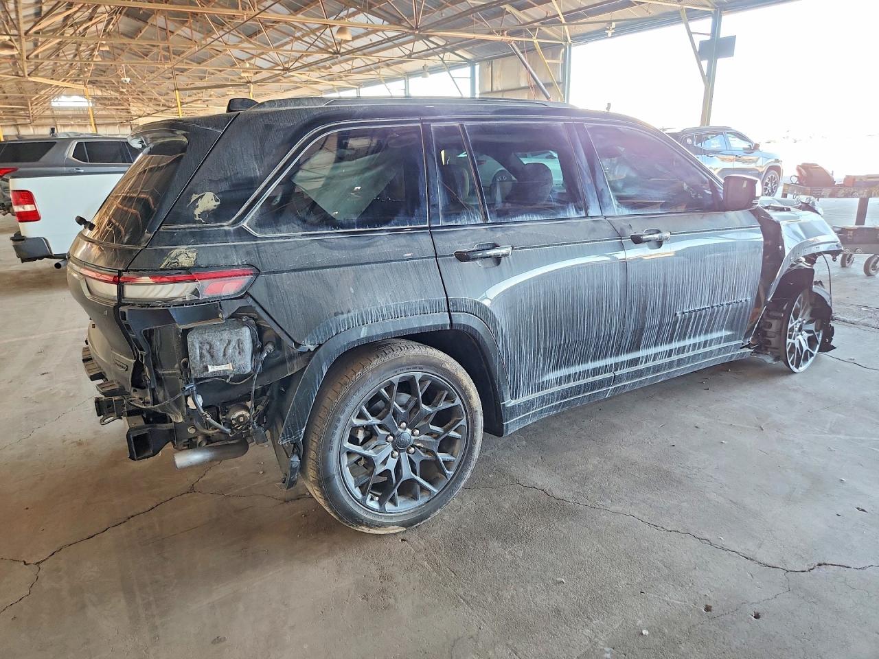 2024 JEEP GRAND CHEROKEE SUMMIT 4XE — снимка 3