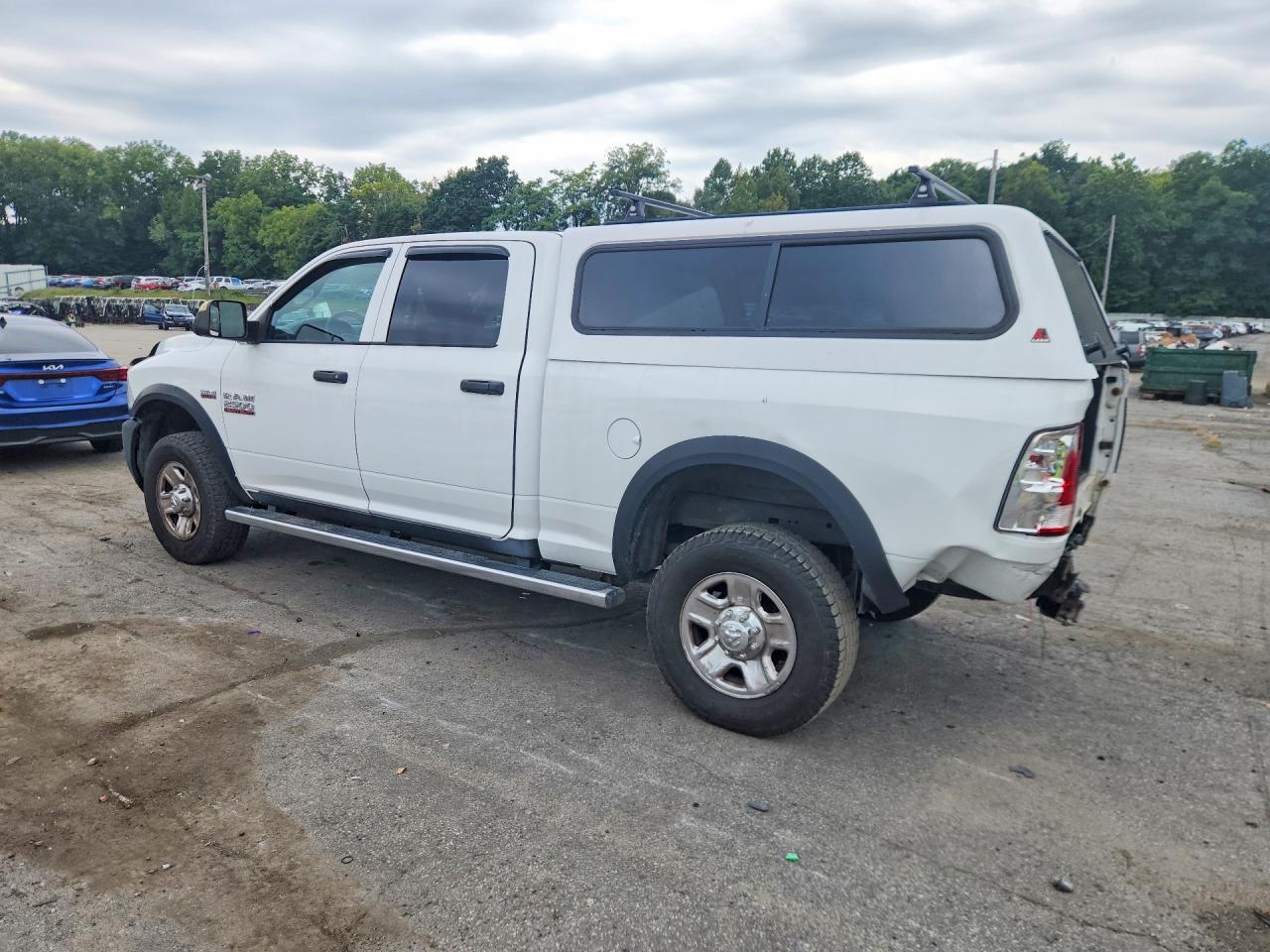 2015 RAM 2500 ST — снимка 2