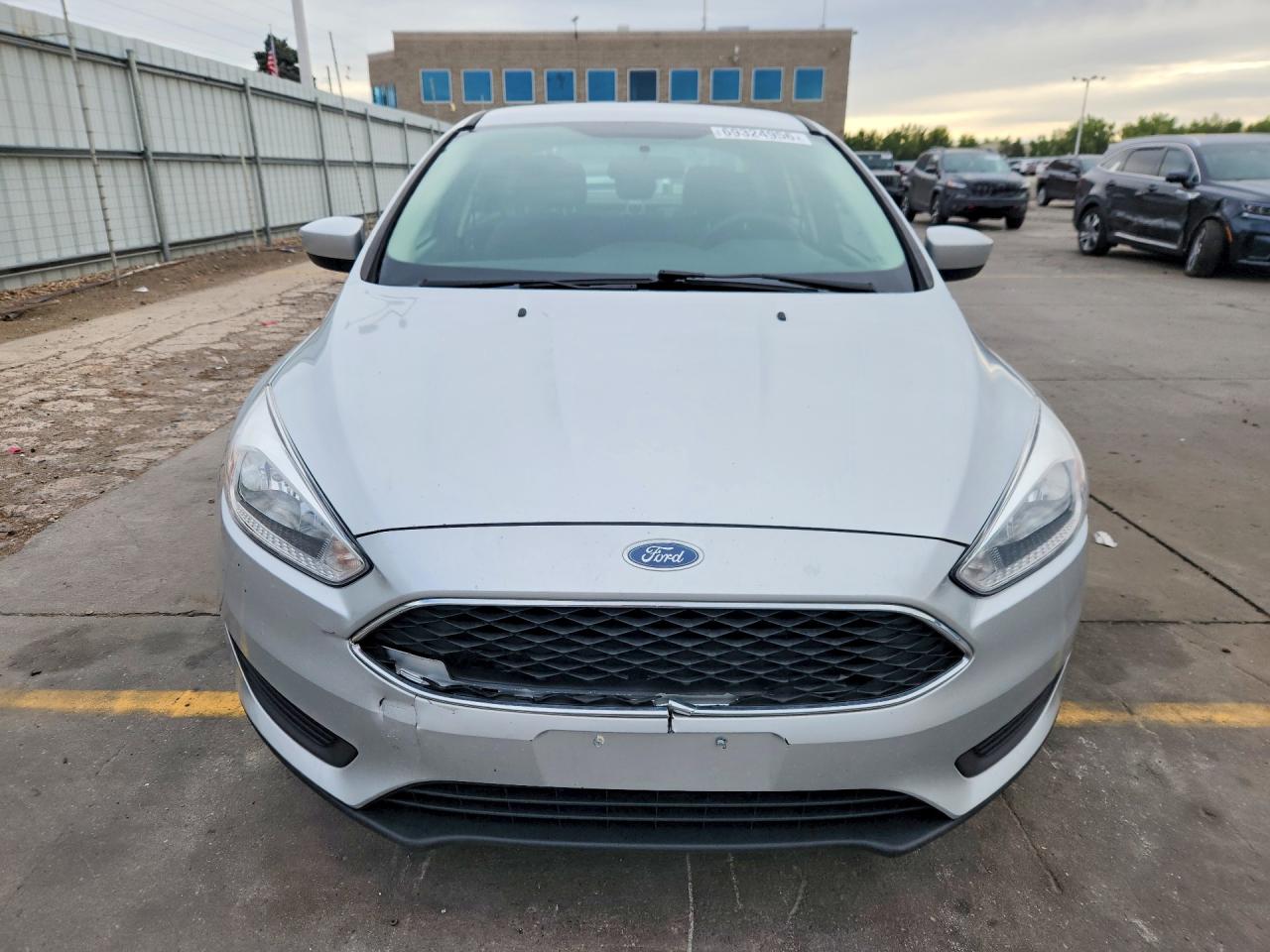 2018 FORD FOCUS SE — photo 5
