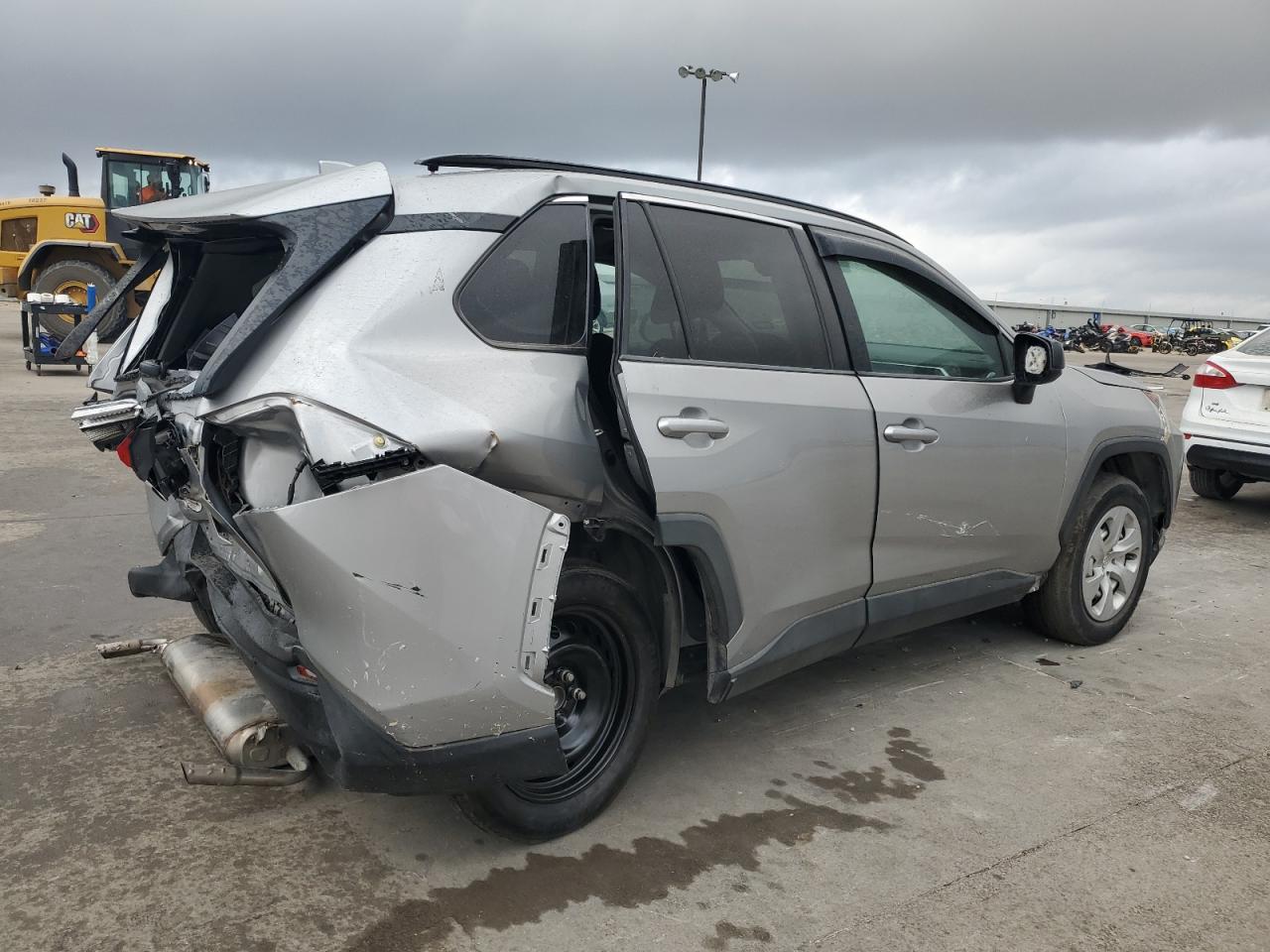 2019 TOYOTA RAV4 LE — снимка 3