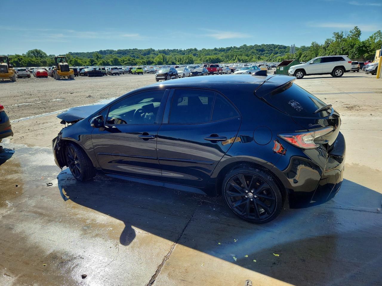 2022 TOYOTA COROLLA HATCHBACK SE NIGHTSHADE EDITION — снимка 2