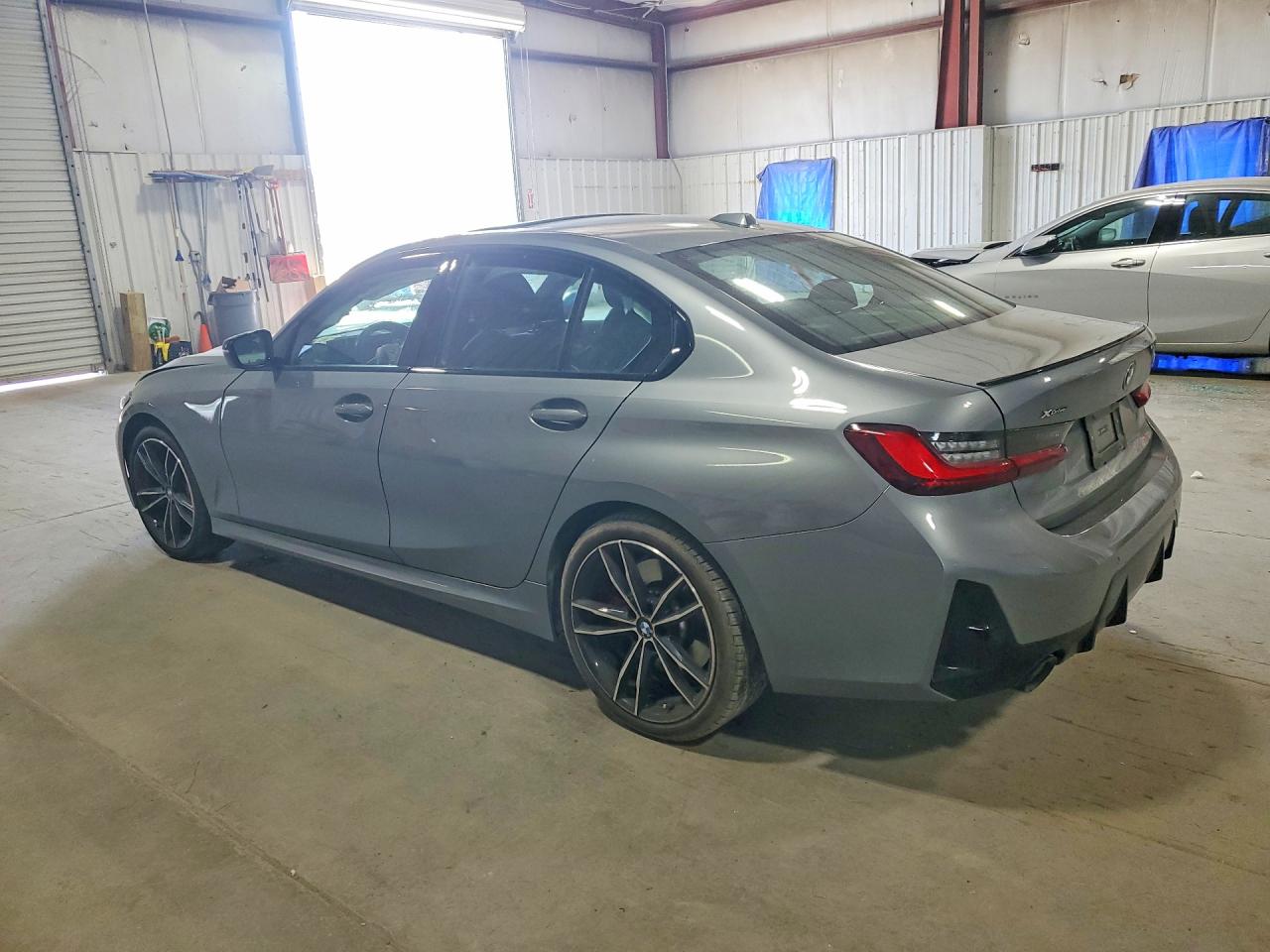 2024 BMW 330XI — снимка 2