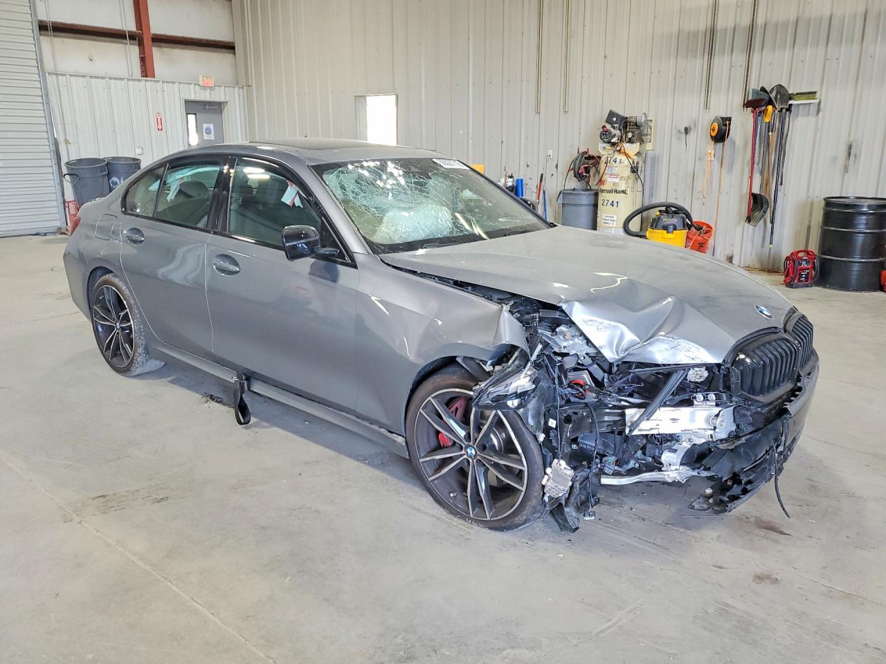 2024 BMW 330XI — снимка 4