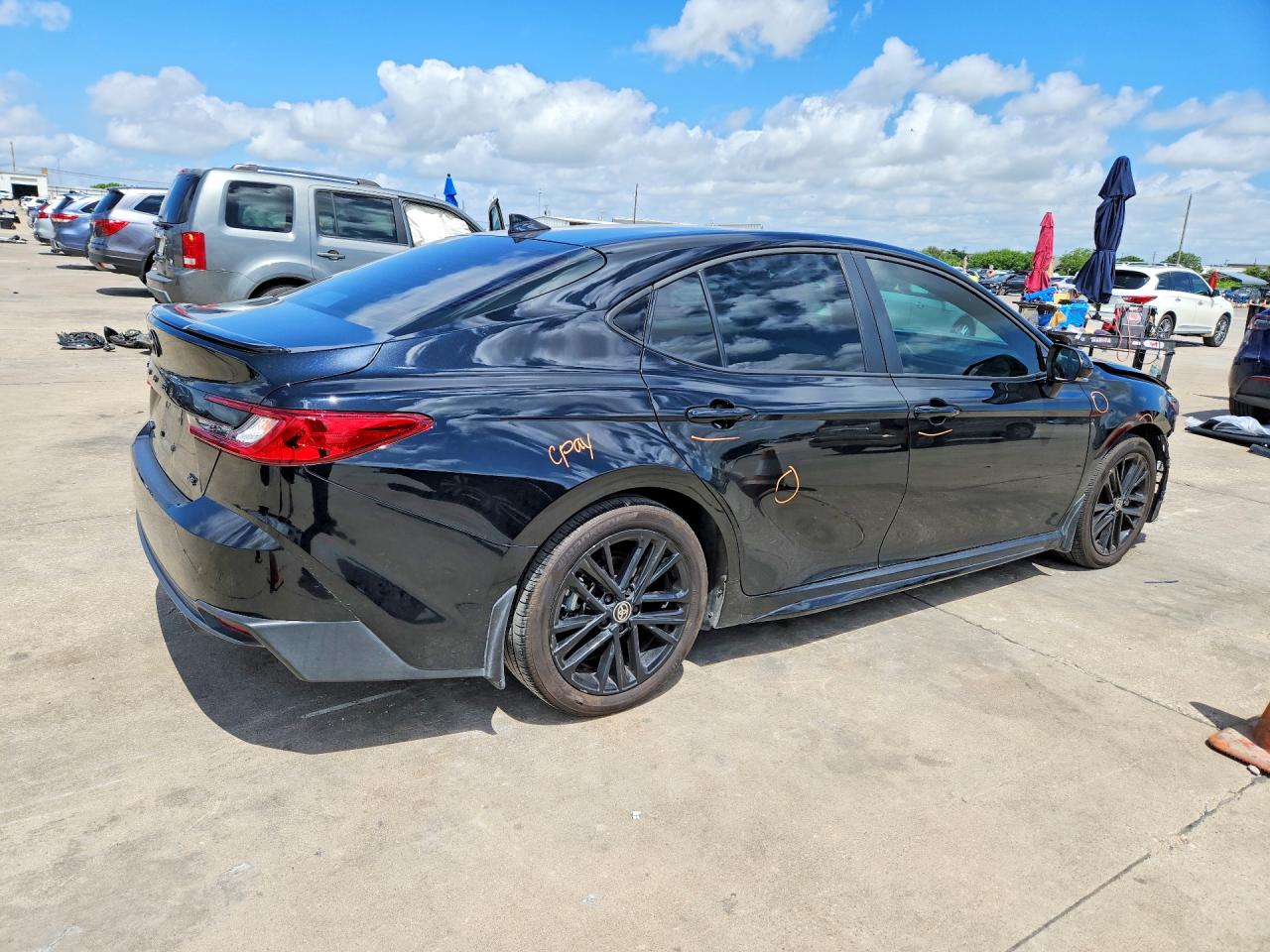 2025 TOYOTA CAMRY SE — снимка 3