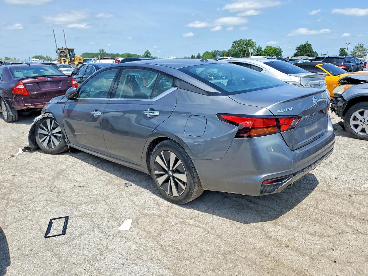 2019 NISSAN ALTIMA SL — снимка 2