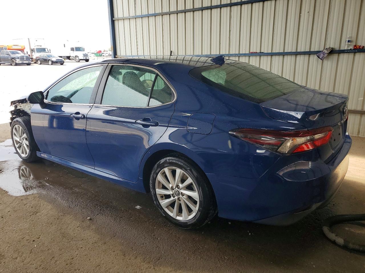 2023 TOYOTA CAMRY LE — снимка 2