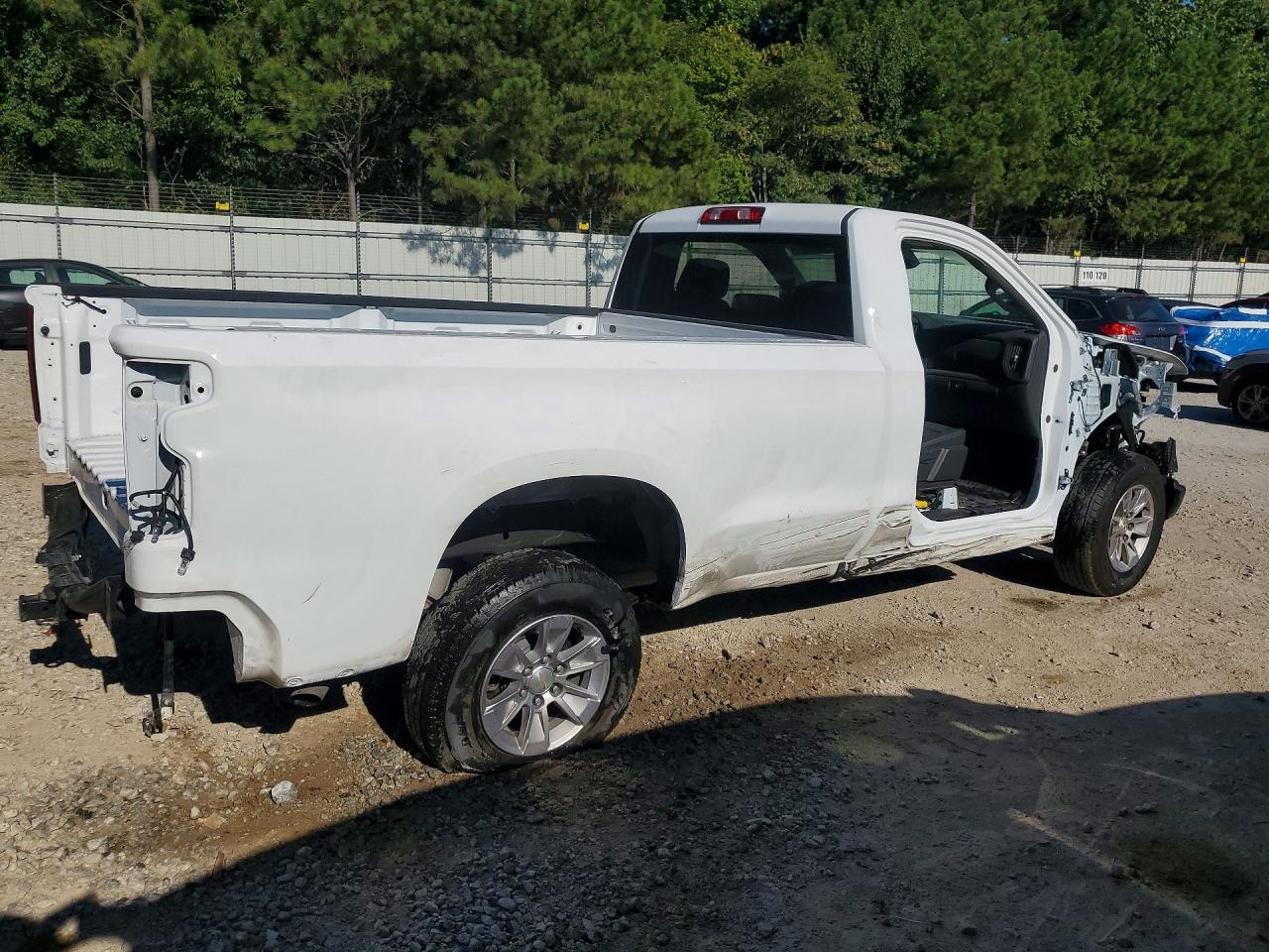 2026 CHEVROLET SILVERADO C1500 — снимка 3