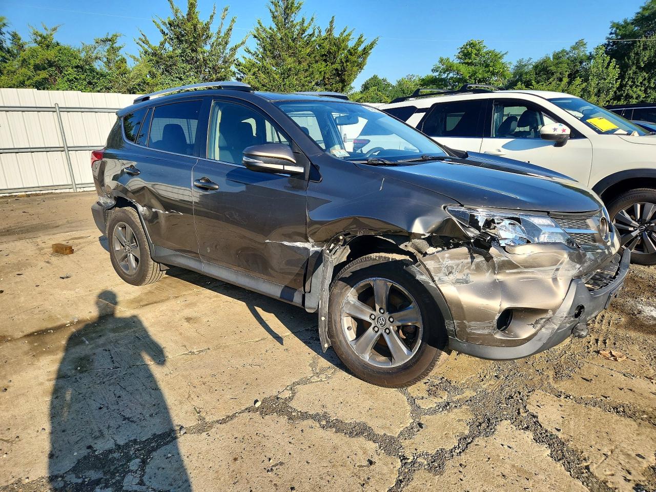 2015 TOYOTA RAV4 XLE — снимка 4