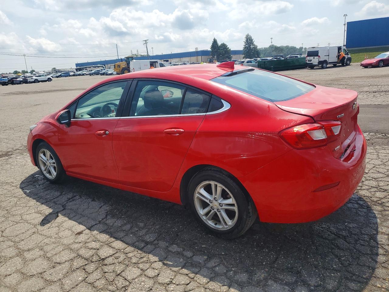 2017 CHEVROLET CRUZE LT — снимка 2