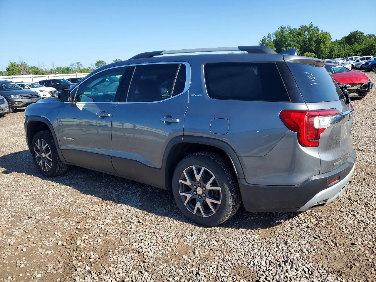 2022 GMC ACADIA SLE — снимка 2