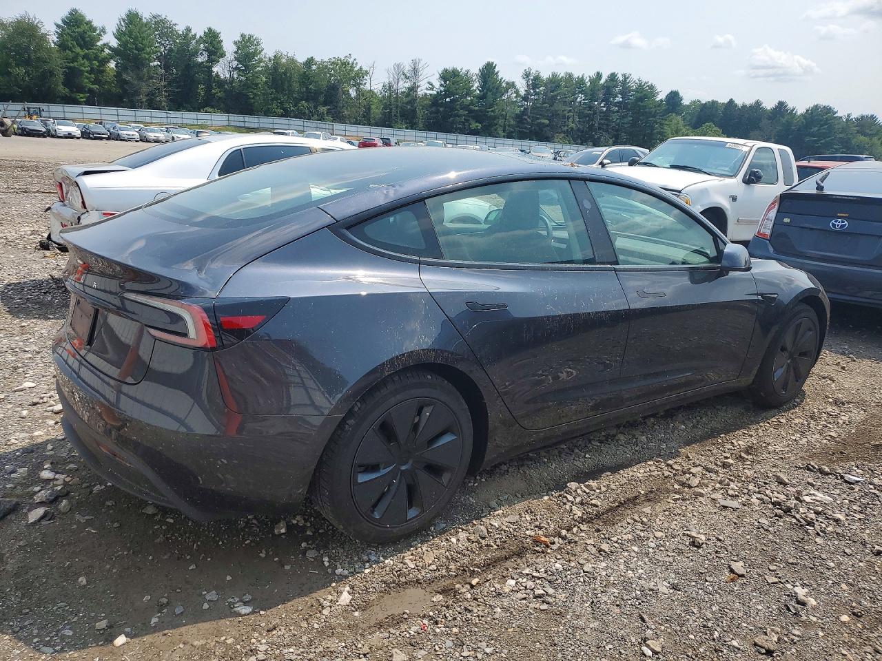 2024 TESLA MODEL 3 — снимка 3
