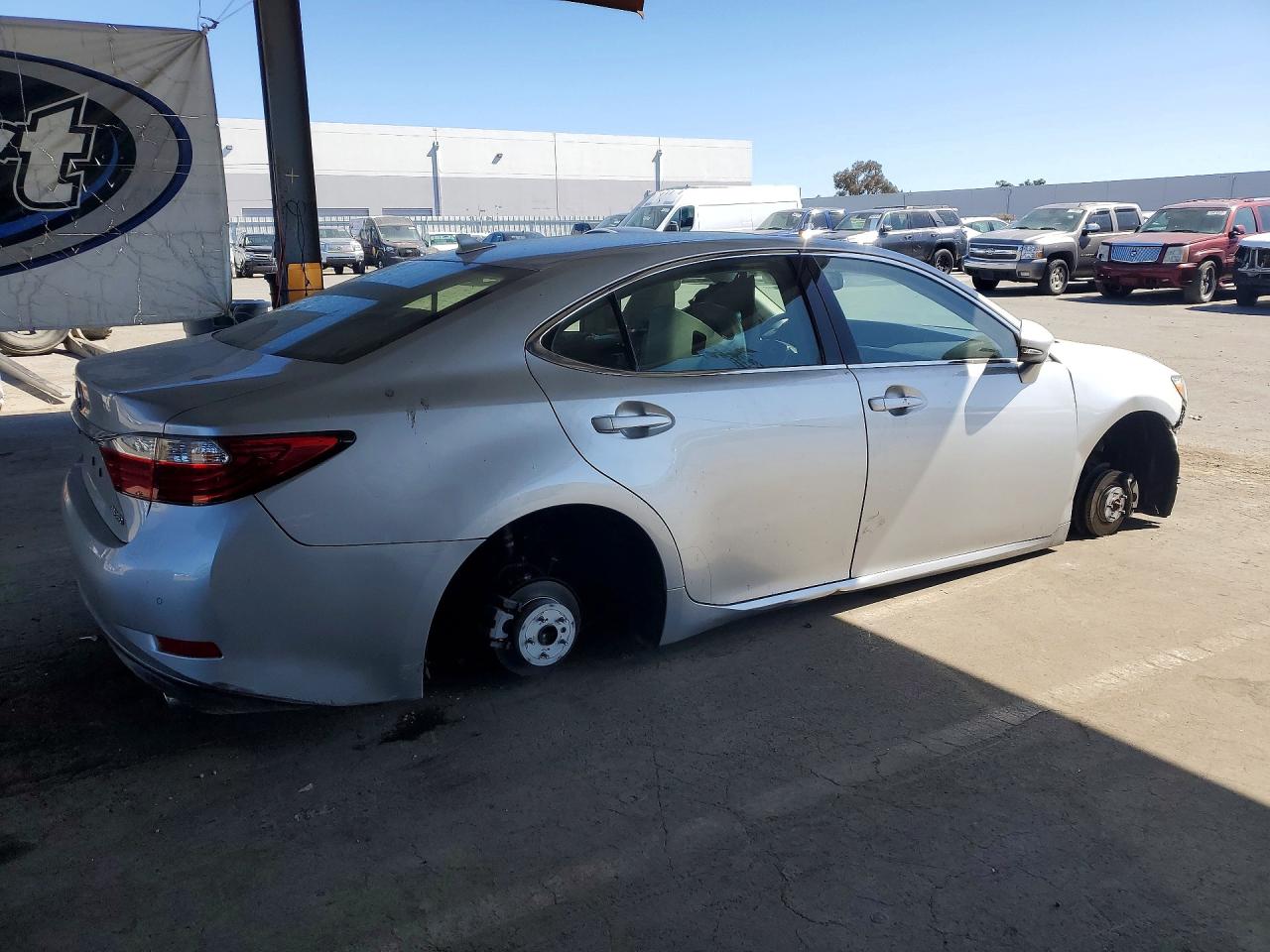 2014 LEXUS ES 350 — снимка 3