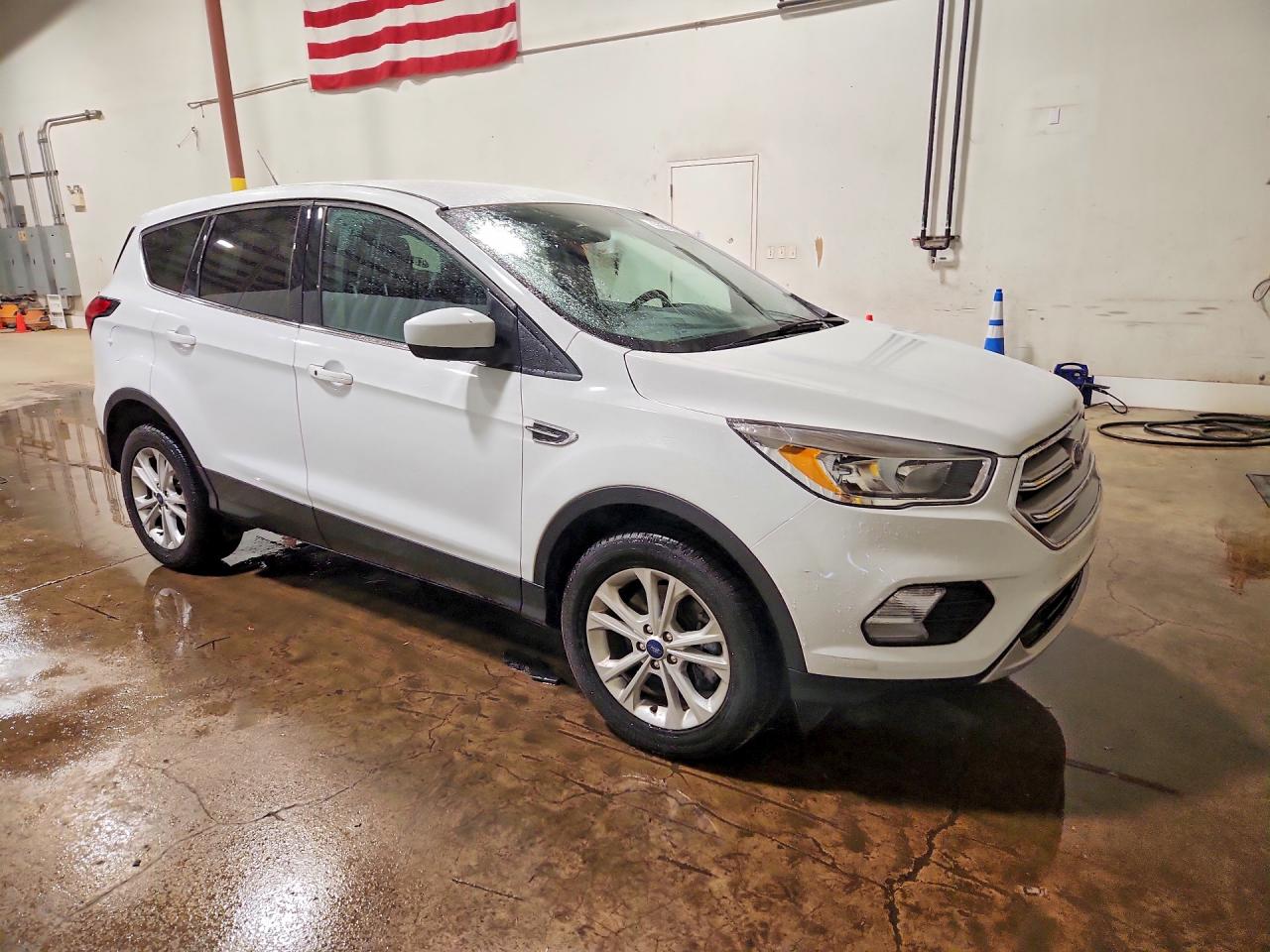 2019 FORD ESCAPE SE — снимка 4