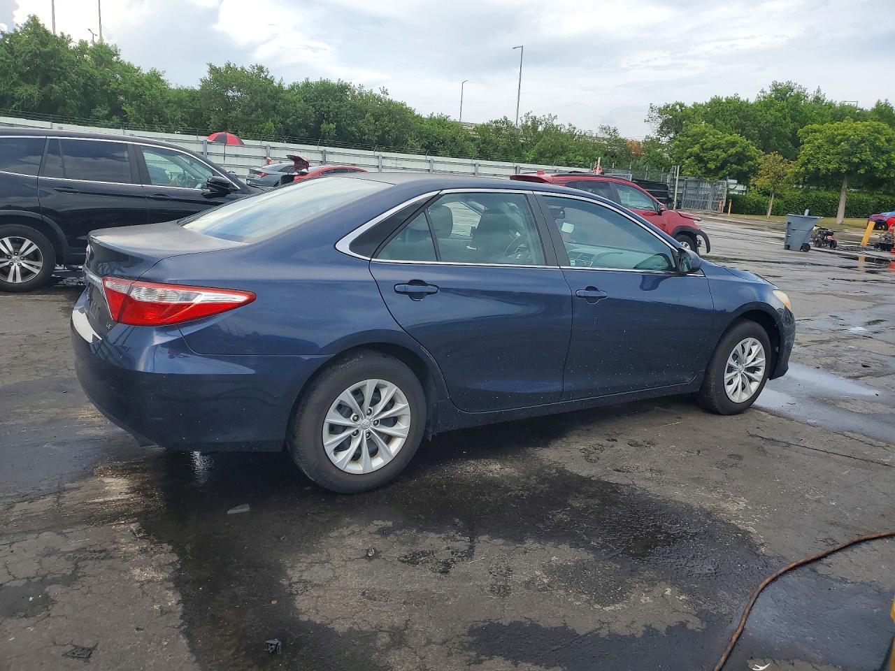 2015 TOYOTA CAMRY LE — снимка 3