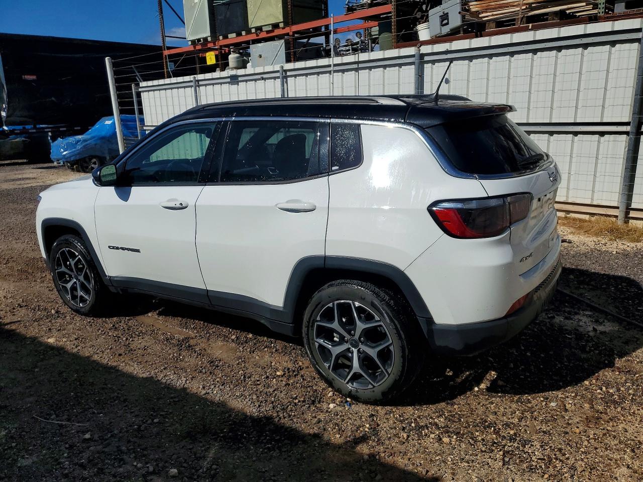 2025 JEEP COMPASS LIMITED — снимка 2