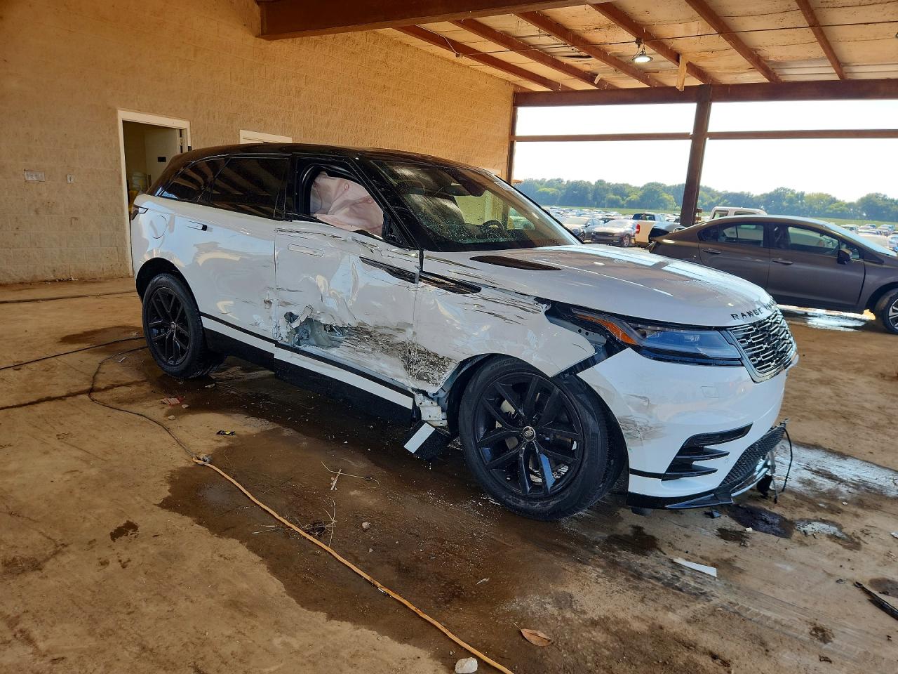 2024 LAND ROVER RANGE ROVER VELAR DYNAMIC SE — снимка 4