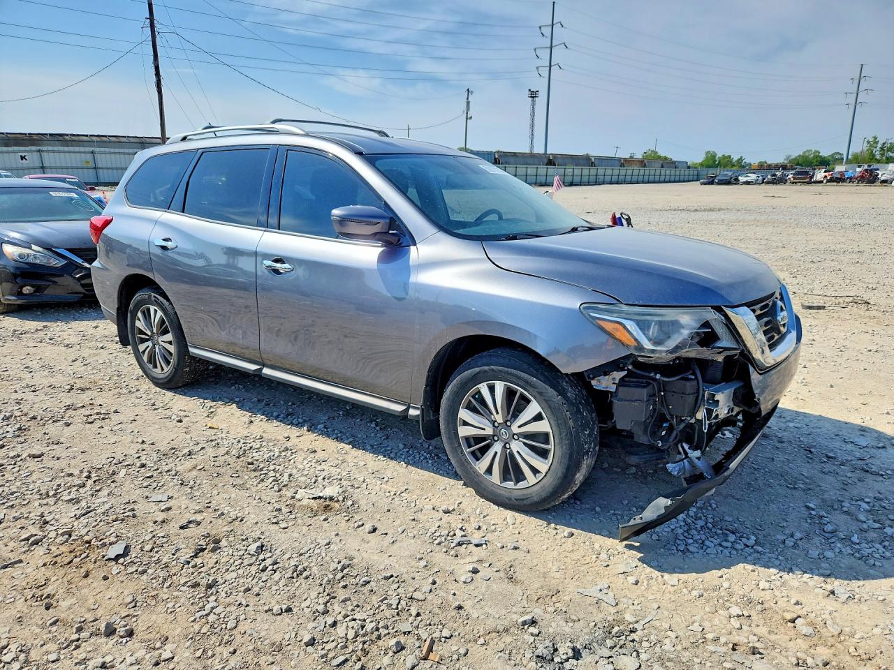 2017 NISSAN PATHFINDER SV — снимка 4