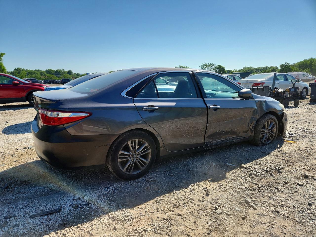 2016 TOYOTA CAMRY SE — снимка 3