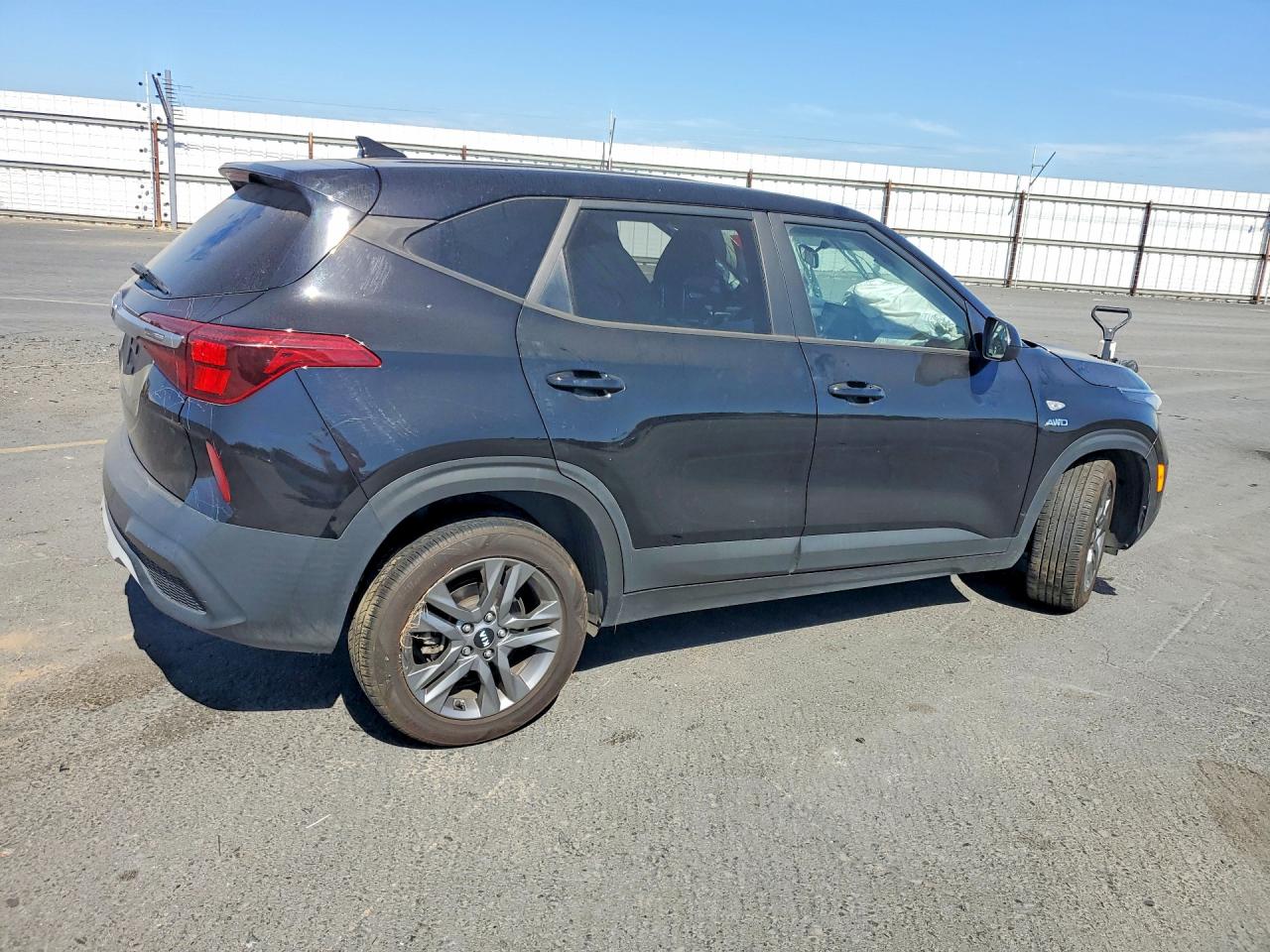 2021 KIA SELTOS LX — снимка 3
