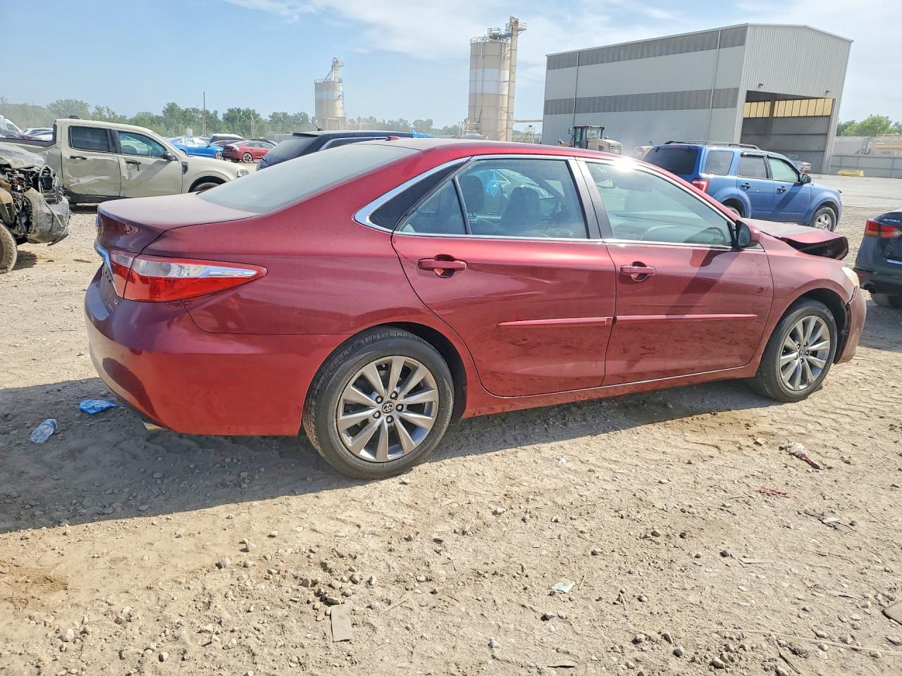 2017 TOYOTA CAMRY XLE — снимка 3