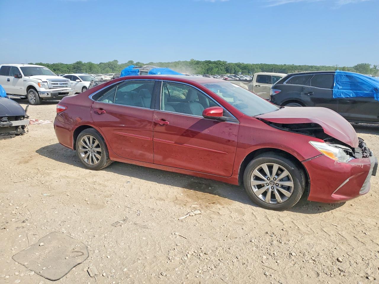 2017 TOYOTA CAMRY XLE — снимка 4