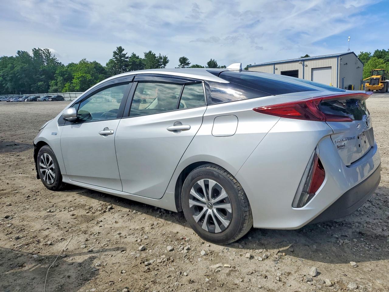 2021 TOYOTA PRIUS PRIME LE — снимка 2