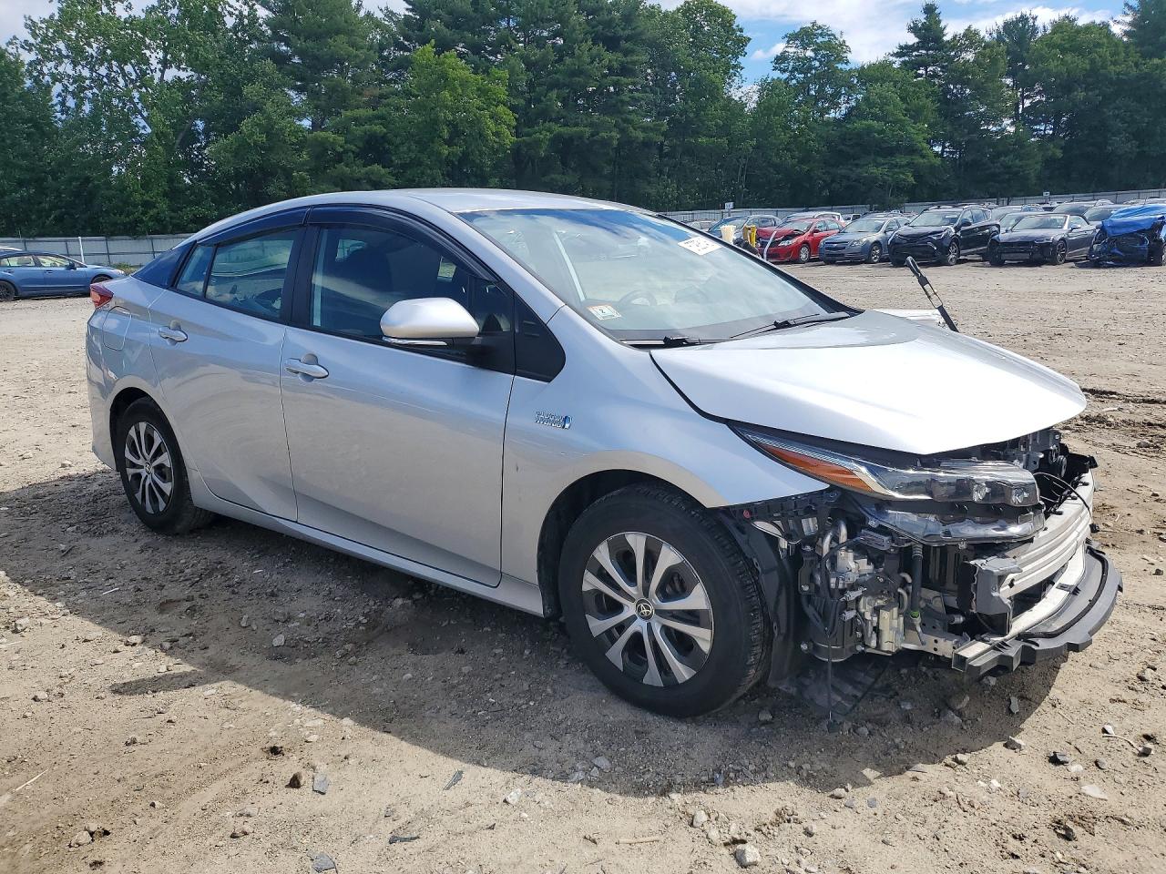 2021 TOYOTA PRIUS PRIME LE — снимка 4