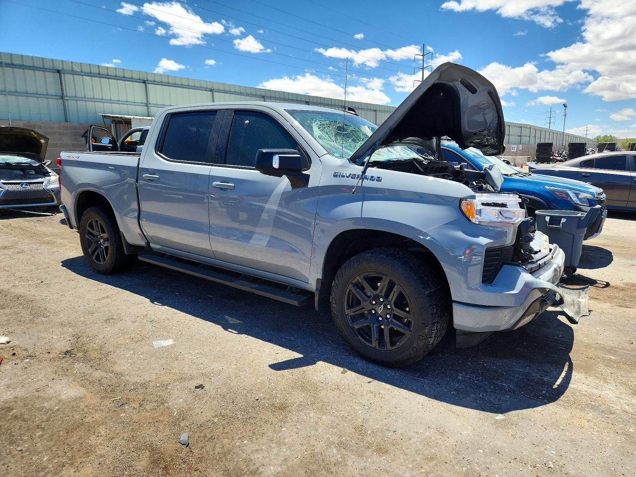 2025 CHEVROLET SILVERADO K1500 RST — снимка 4