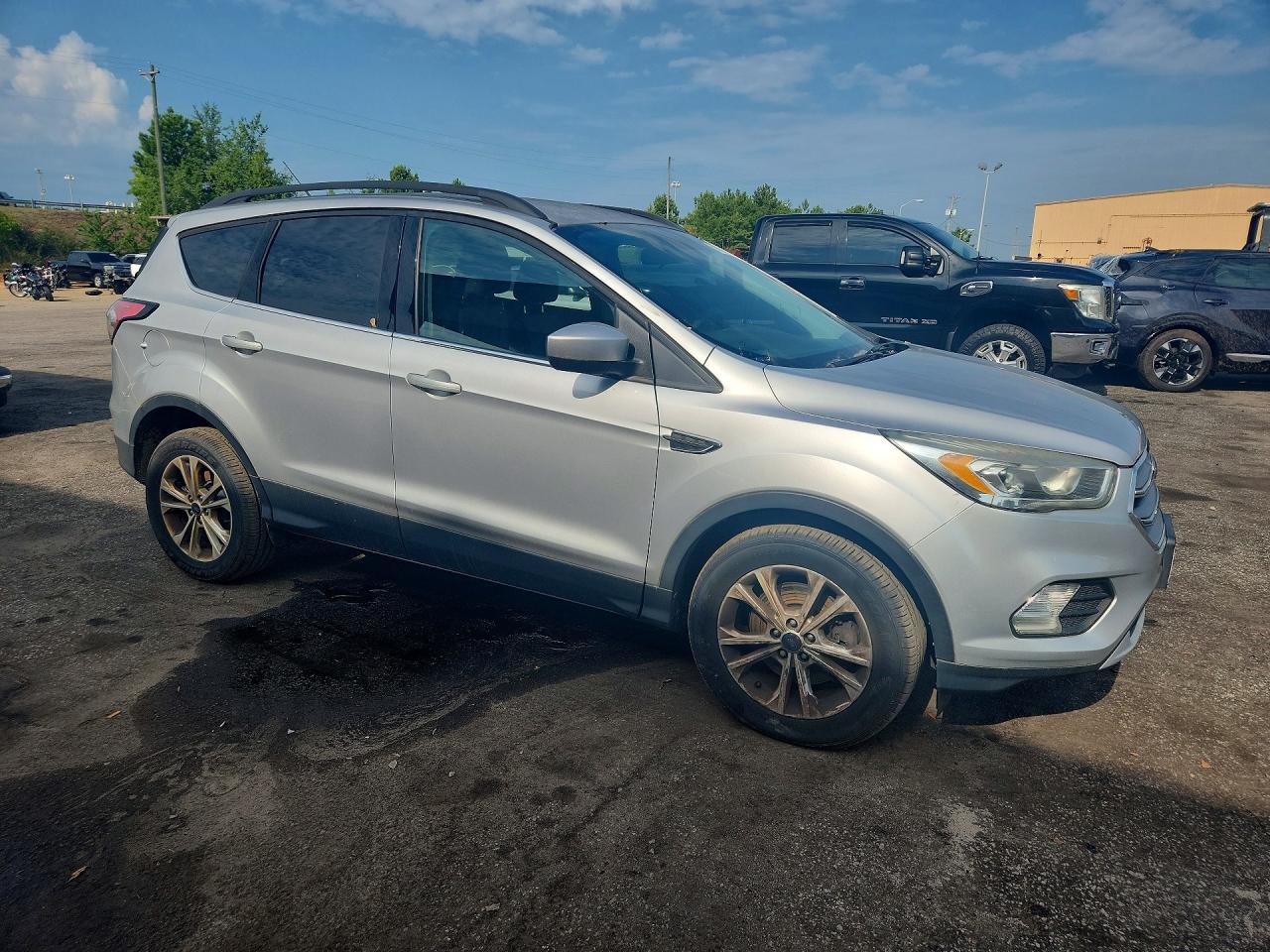 2017 FORD ESCAPE SE — снимка 4