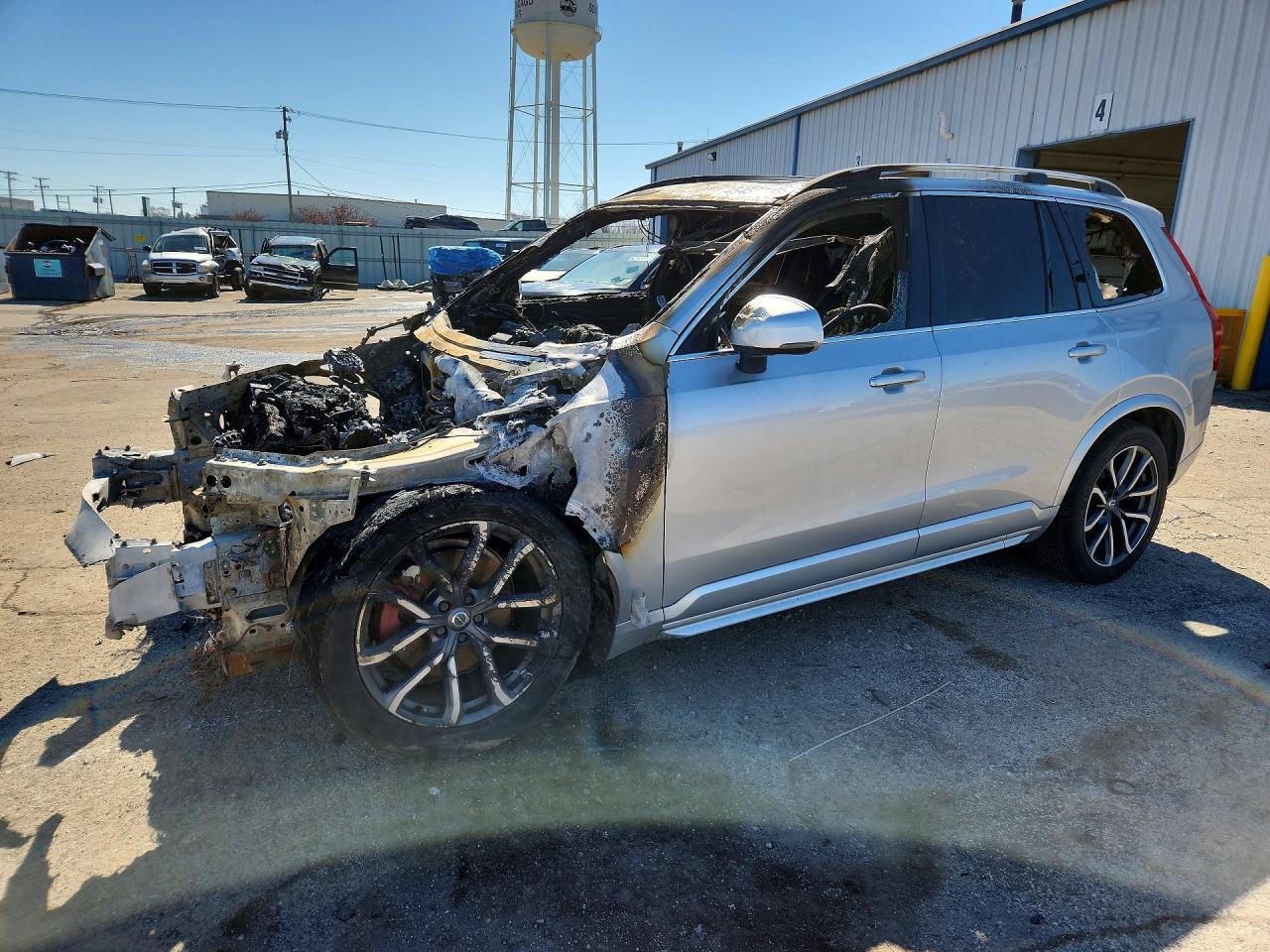 2018 VOLVO XC90 T5