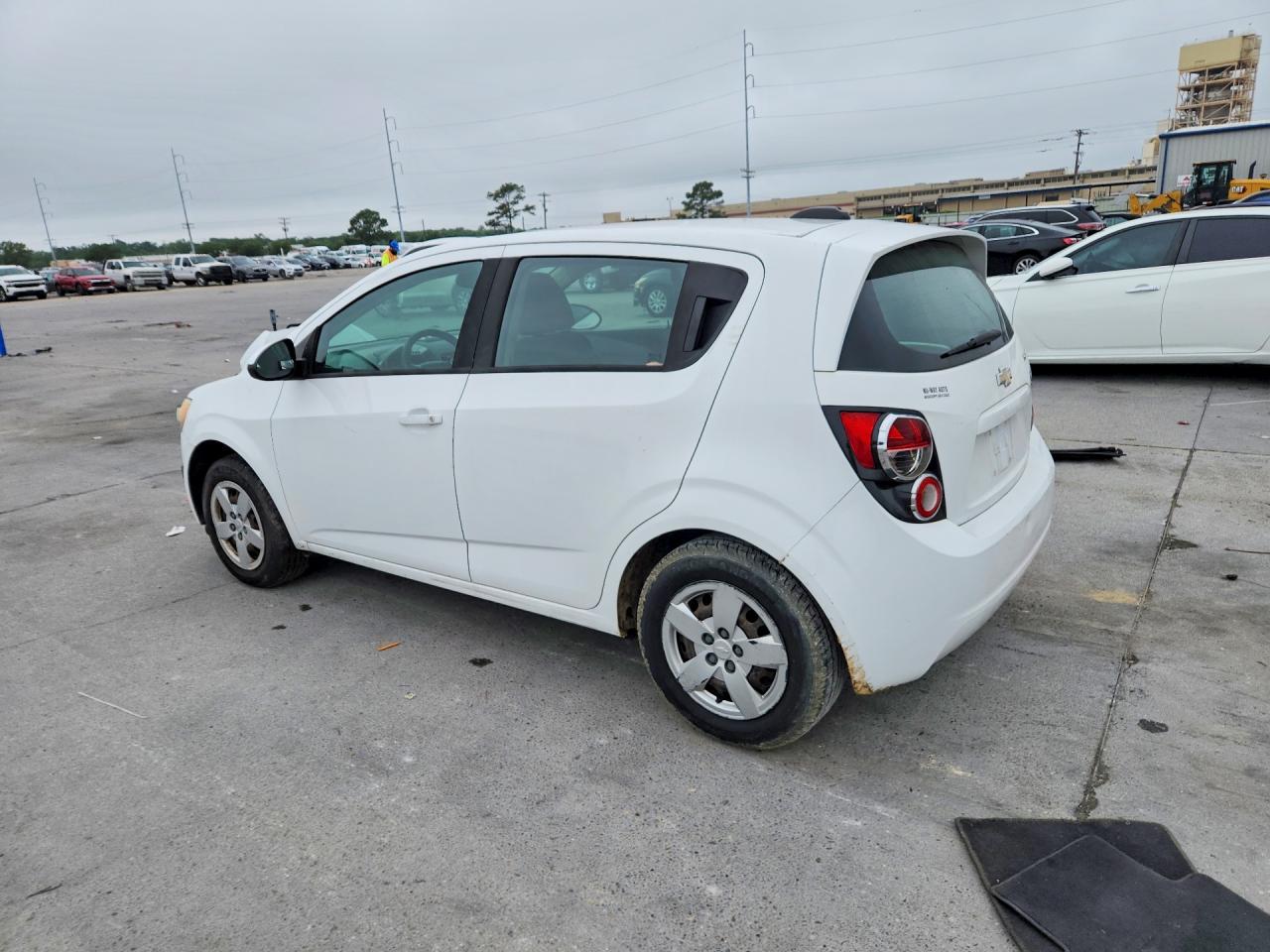 2016 CHEVROLET SONIC LS — снимка 2