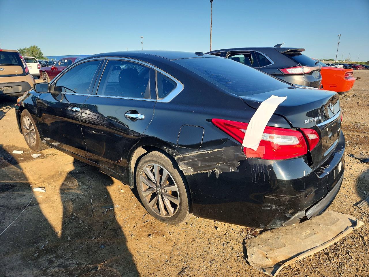 2017 NISSAN ALTIMA 2.5 SV — снимка 2