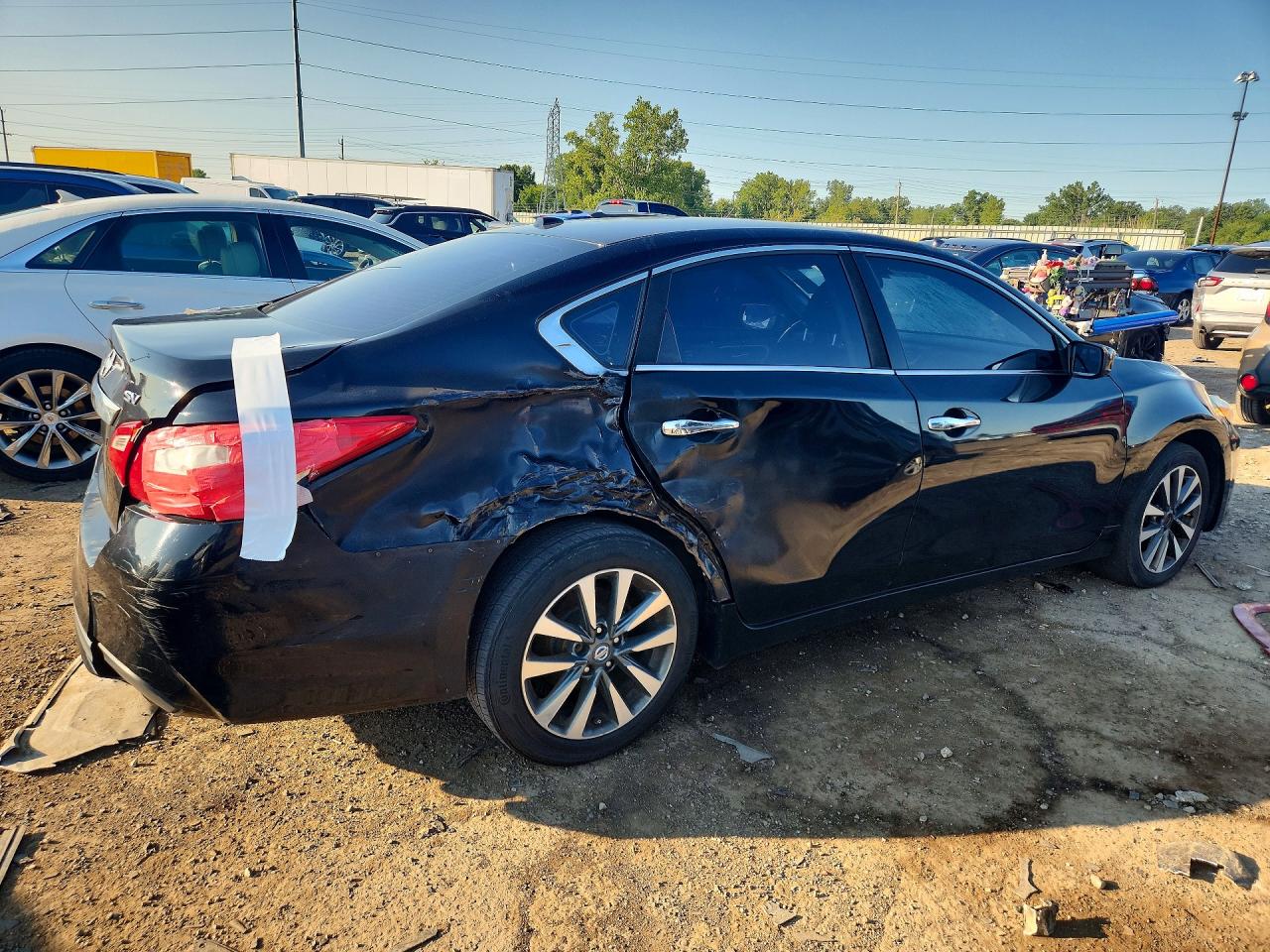 2017 NISSAN ALTIMA 2.5 SV — снимка 3