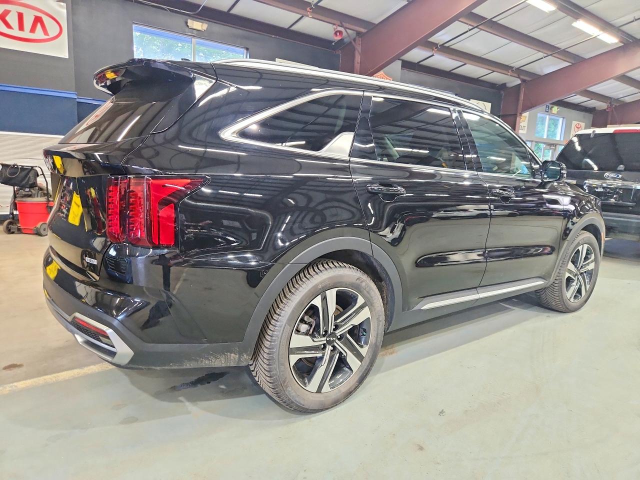 2023 KIA SORENTO EX — снимка 3
