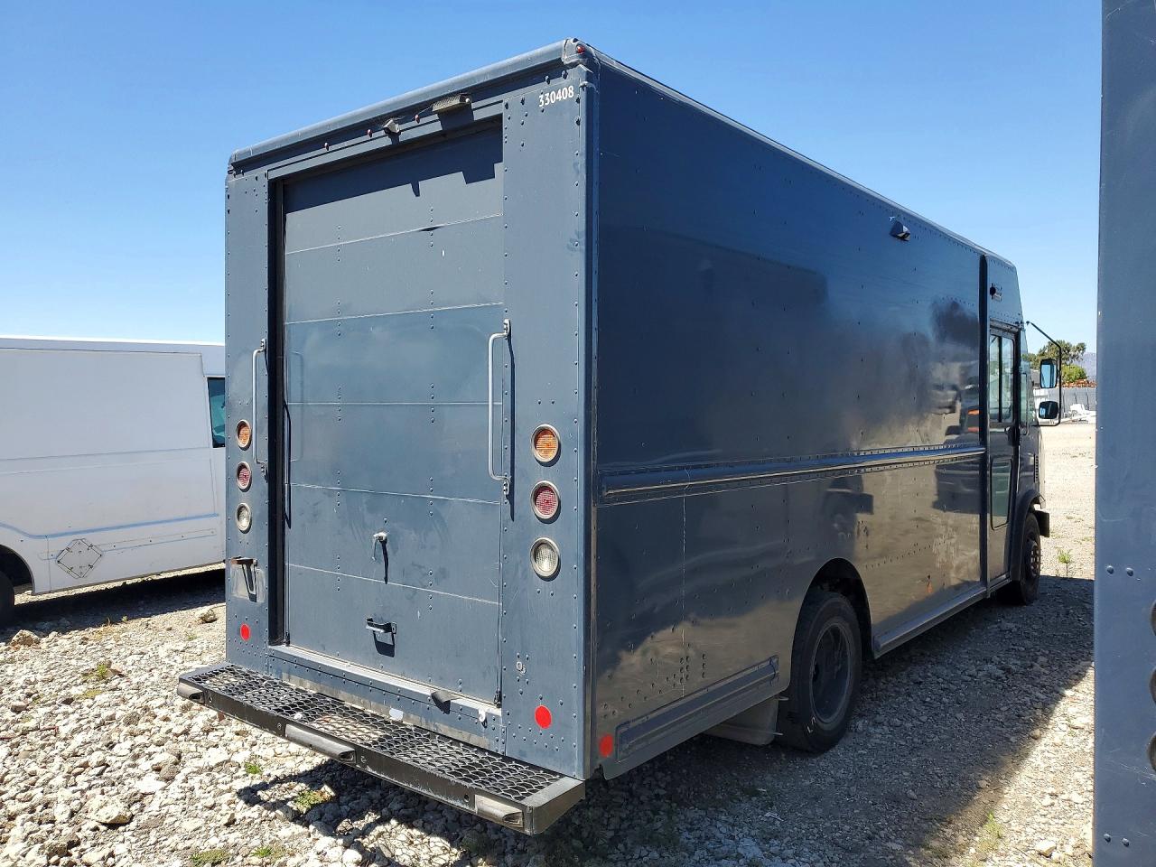 2021 FORD F59 — снимка 3