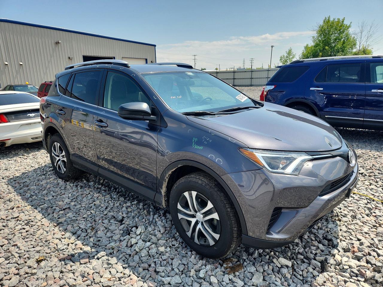 2016 TOYOTA RAV4 LE — снимка 4