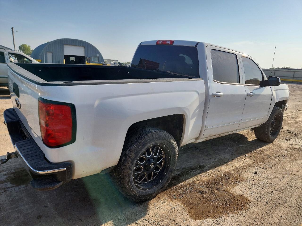 2015 CHEVROLET SILVERADO K1500 LT — снимка 3