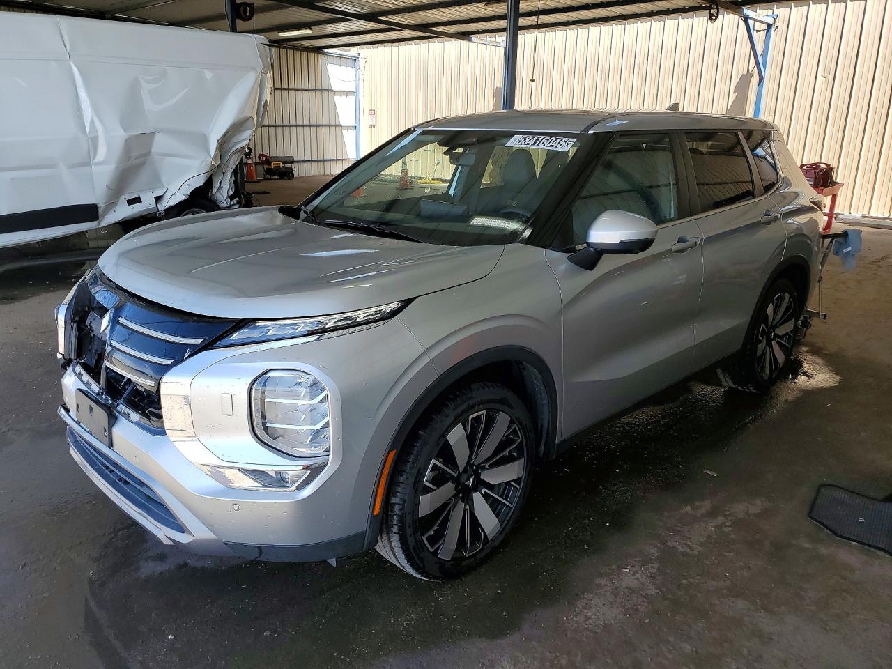 2025 MITSUBISHI OUTLANDER SE