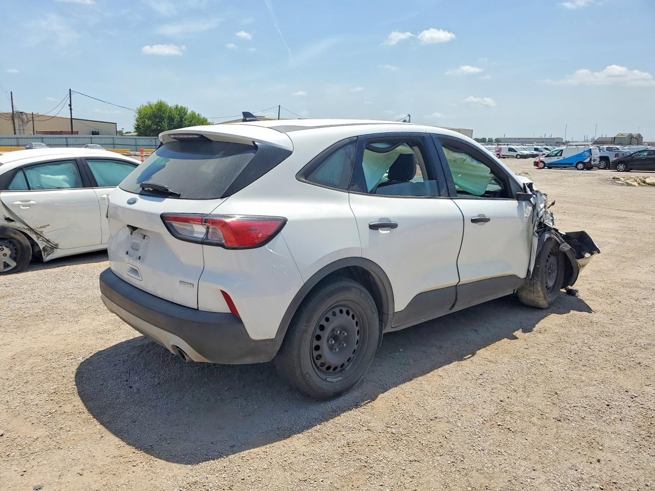 2020 FORD ESCAPE S — снимка 3