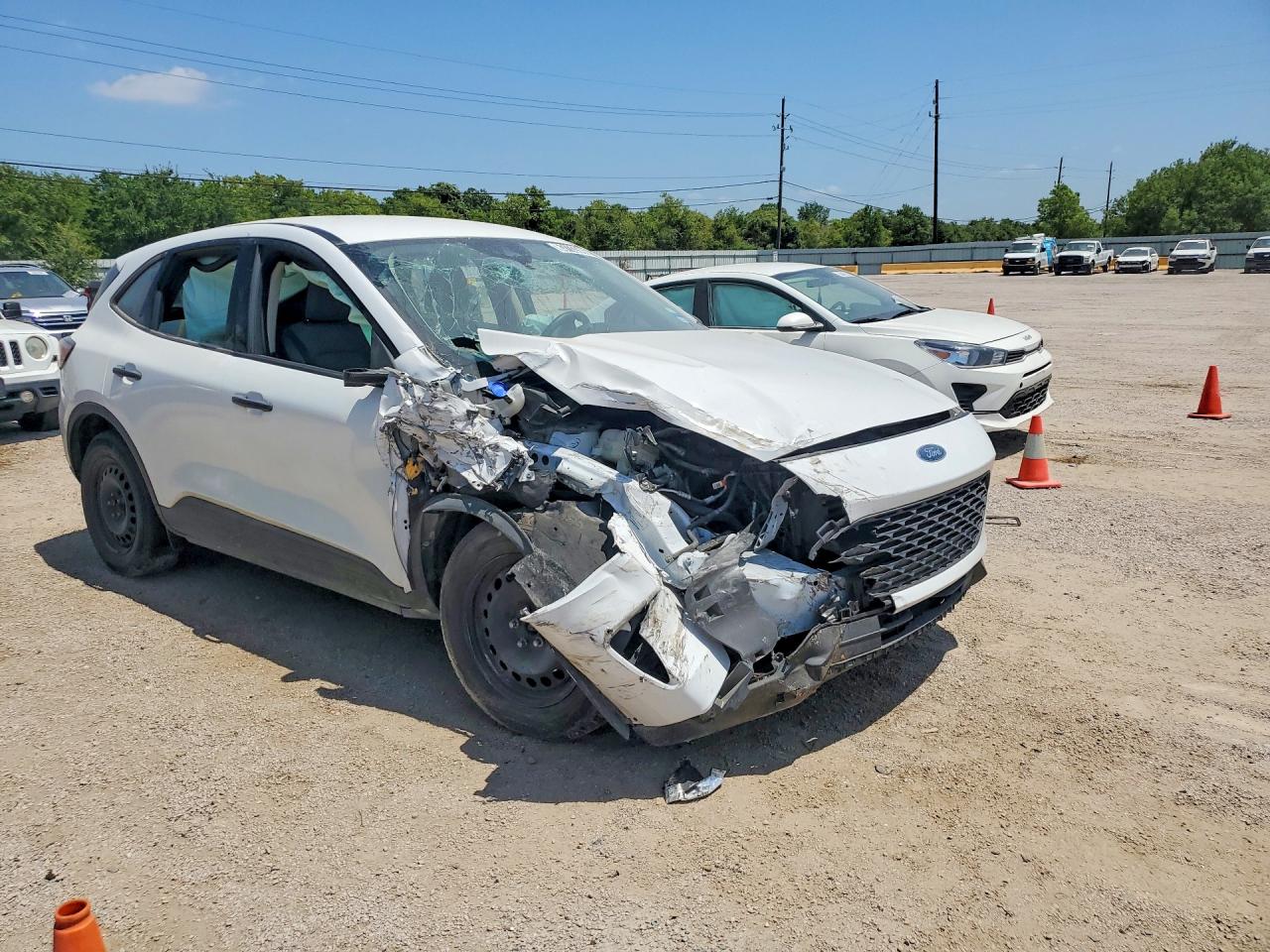 2020 FORD ESCAPE S — снимка 4