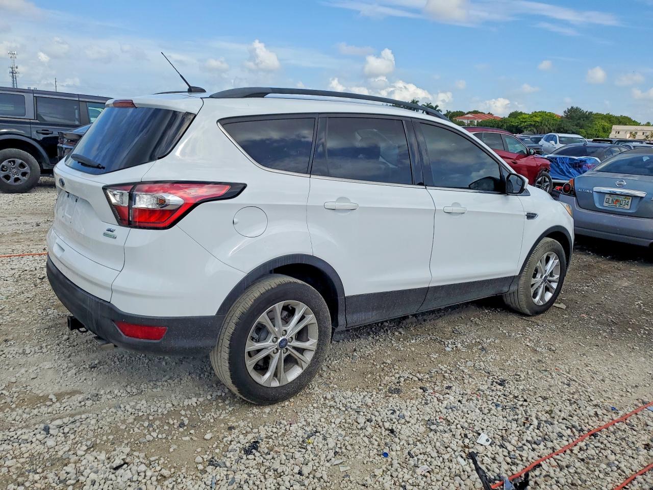 2018 FORD ESCAPE SE — снимка 3