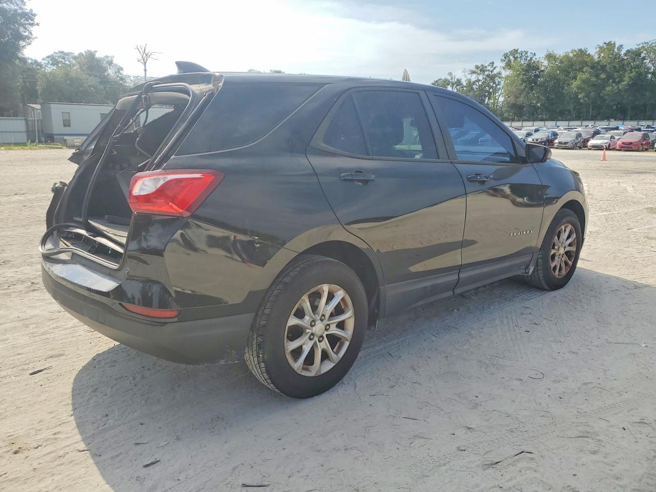 2020 CHEVROLET EQUINOX LS — снимка 3