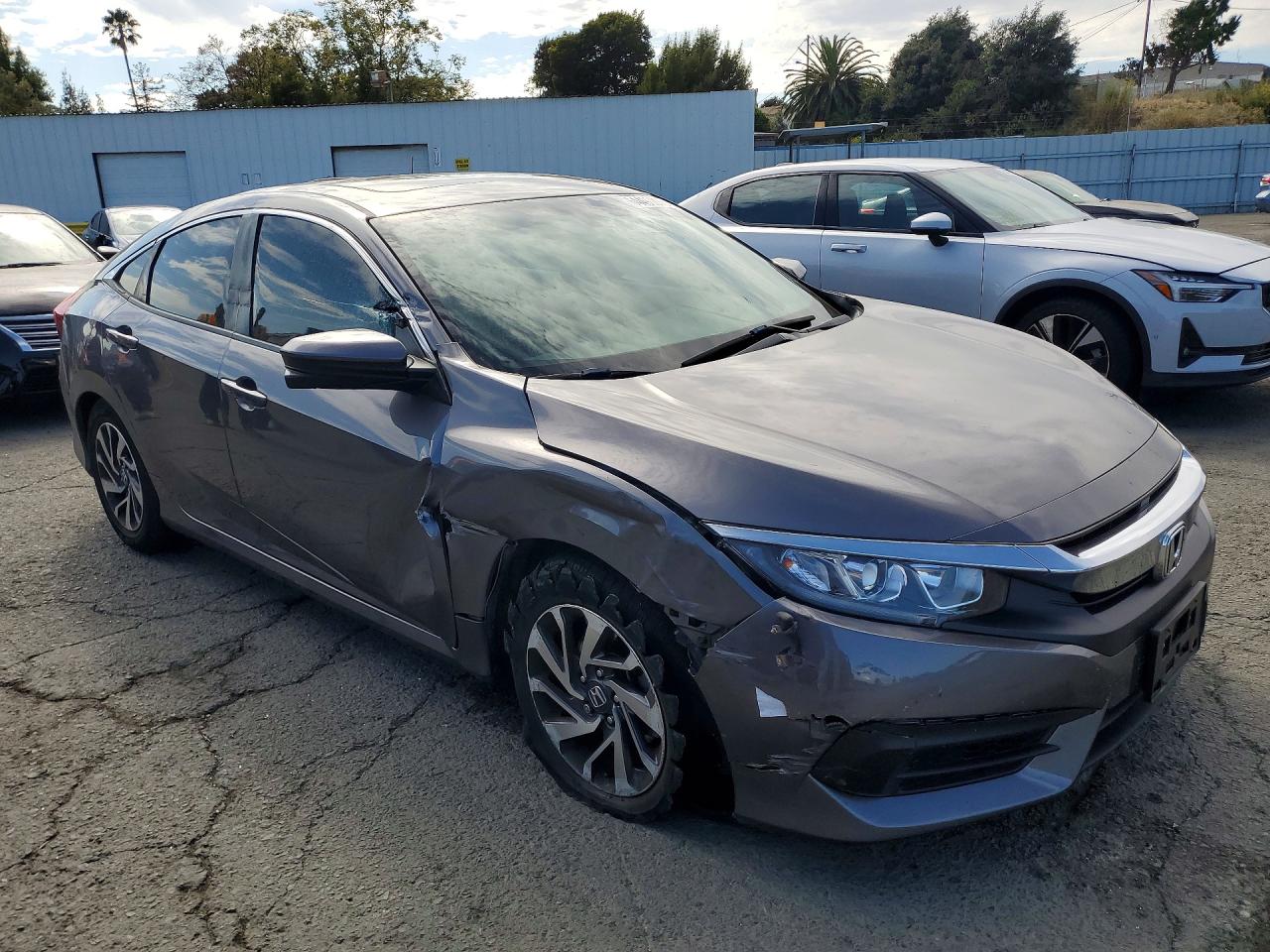 2017 HONDA CIVIC EX — снимка 4