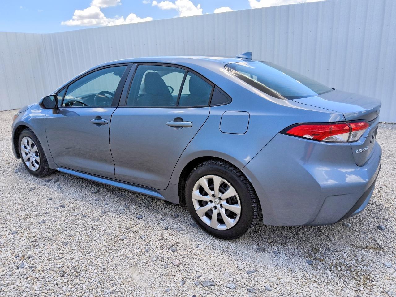 2020 TOYOTA COROLLA LE — снимка 2