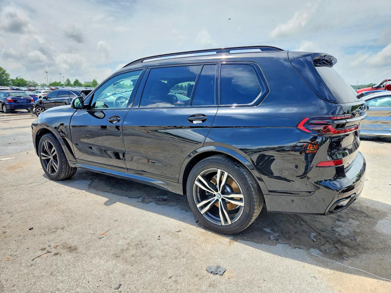 2025 BMW X7 XDRIVE40I — снимка 2