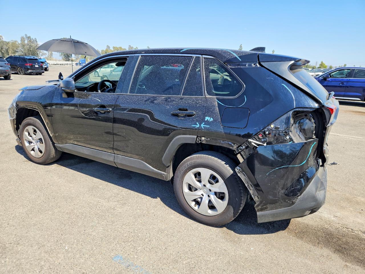 2025 TOYOTA RAV4 LE — снимка 2