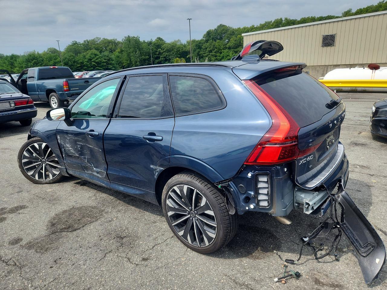 2026 VOLVO XC60 ULTRA — снимка 2
